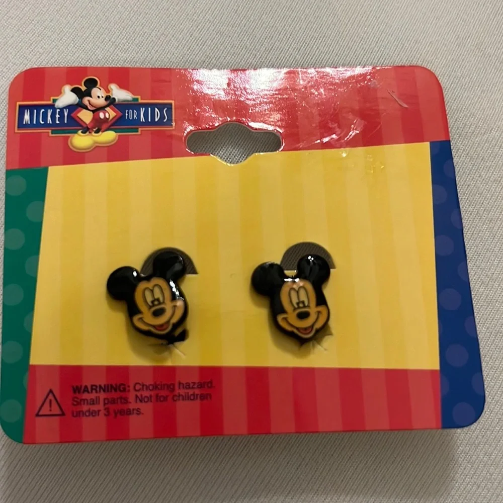 NWT Disney Mickey Mouse Clip Earrings Vintage